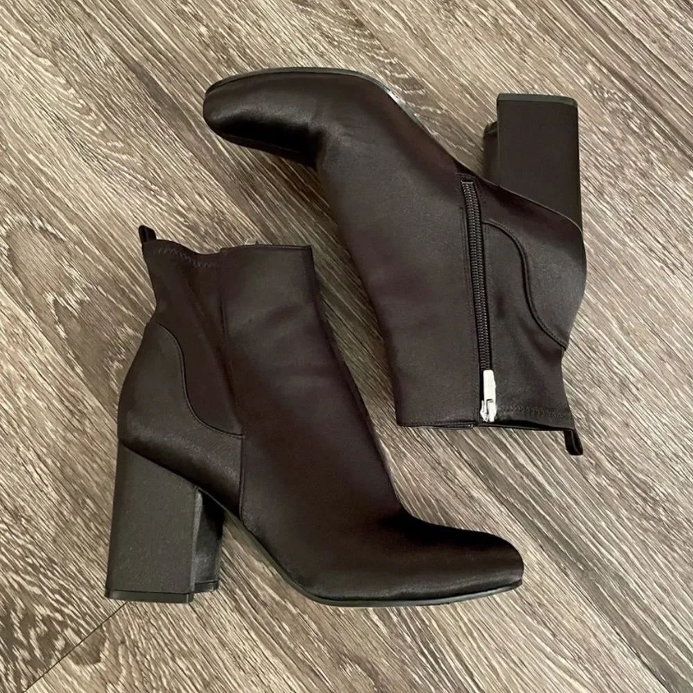 Marc fisher satin ankle boots - Picture 7 of 13